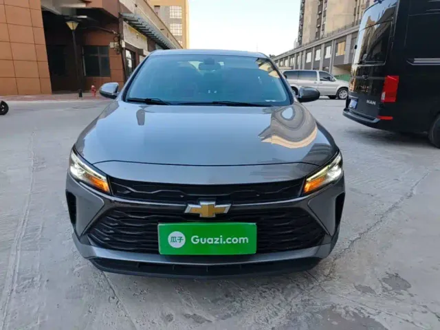 Chevrolet Monza — Фото автомобиля 2