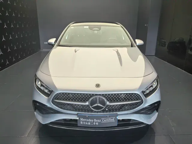 Mercedes-Benz A-Class — Фото автомобиля 3