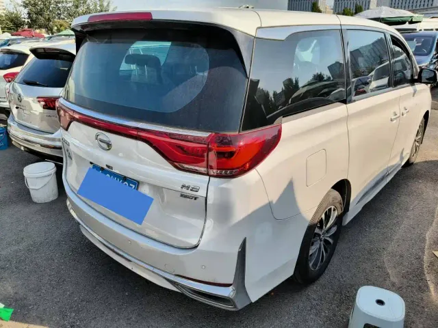 GAC Trumpchi M8 — Фото автомобиля 6