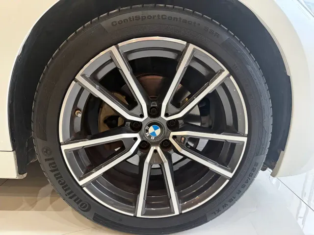 BMW 3 Series — Фото автомобиля 21