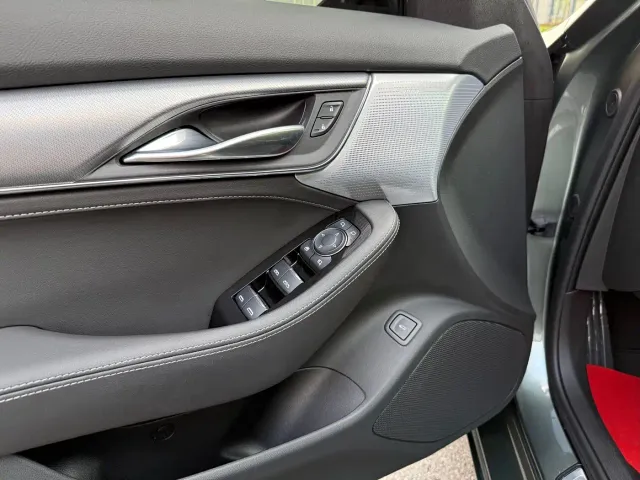 Cadillac CT5 — Фото автомобиля 14