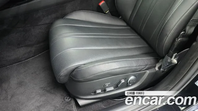 Genesis G80 RG3 — Фото автомобиля 30