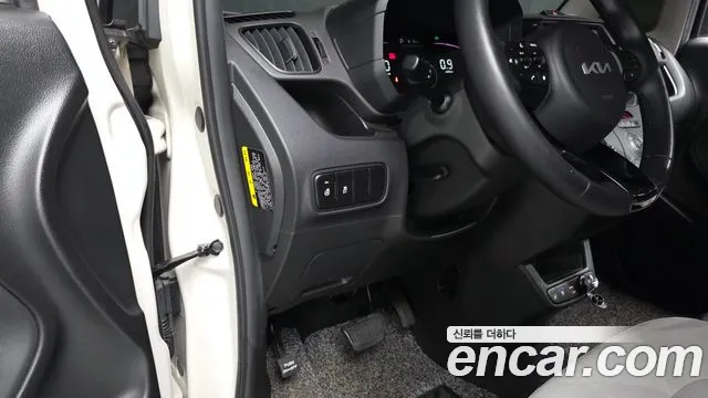Kia RAY Новый Kia Ray Prestige — Фото автомобиля 10