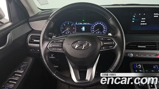 Hyundai Palisade Palisade Дизель 2.2 2WD — Фото автомобиля 13