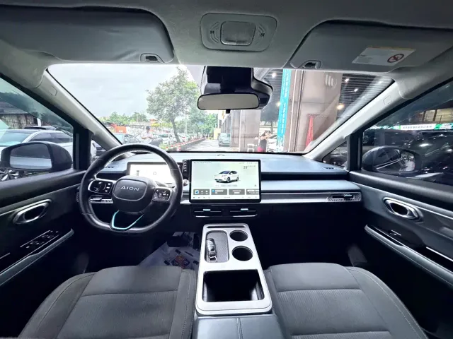 GAC Aion Y — Фото автомобиля 10