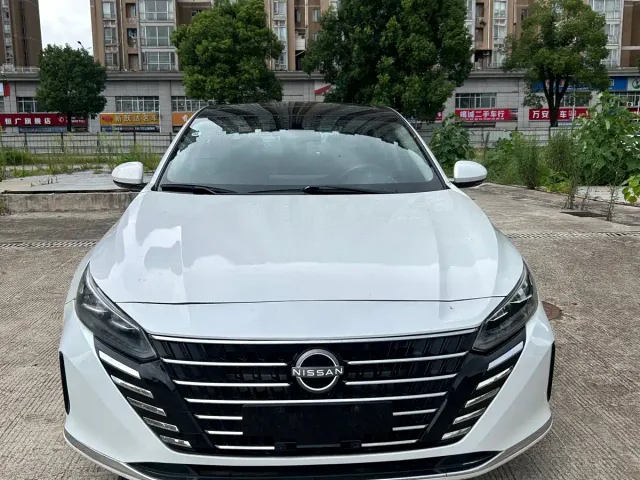 Nissan Teana — Фото автомобиля 2