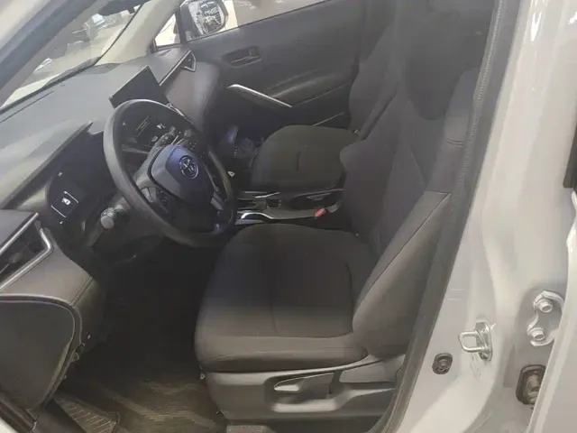 Toyota Corolla Cross — Фото автомобиля 14
