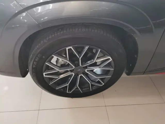 Changan Z6 — Фото автомобиля 22