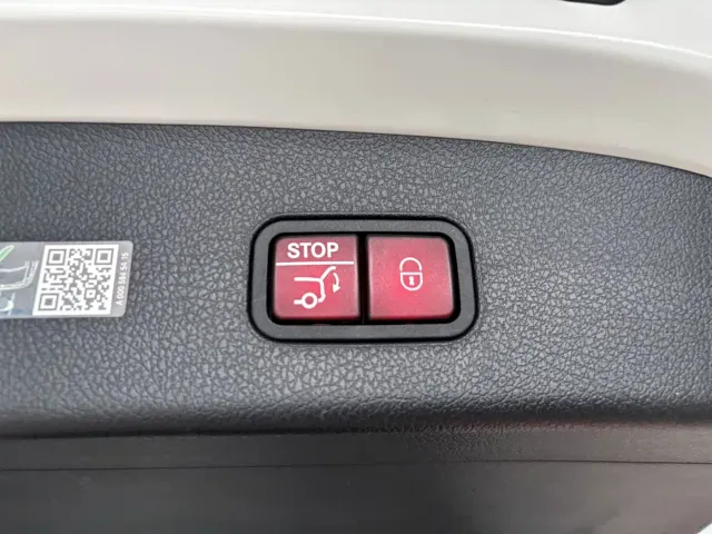 Mercedes-Benz GLC-Class — Фото автомобиля 30