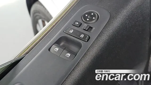 Hyundai Staria — Фото автомобиля 25