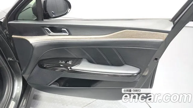 Kia K5 Signature — Фото автомобиля 24
