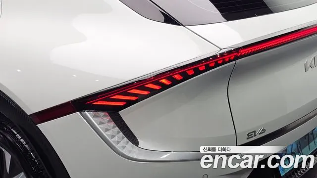 Kia EV6 — Фото автомобиля 22