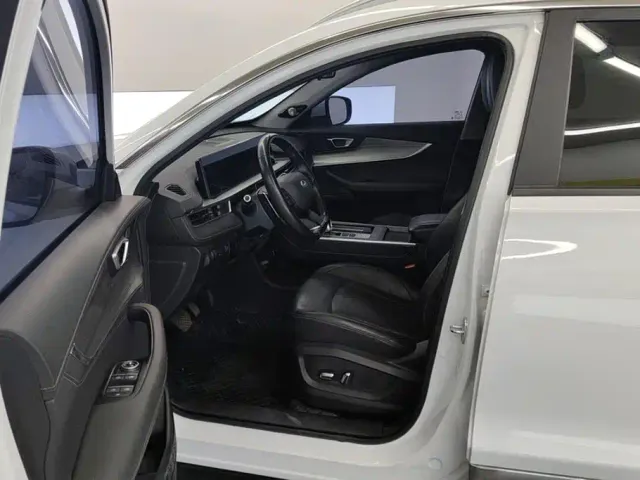 Chery Tiggo 8 — Фото автомобиля 9