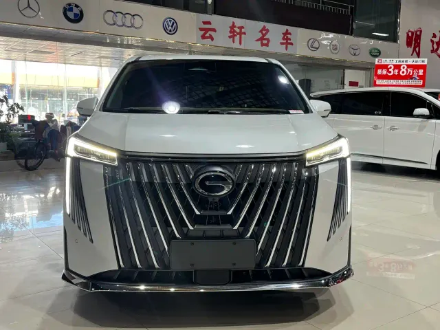 GAC Trumpchi M8 — Фото автомобиля 2