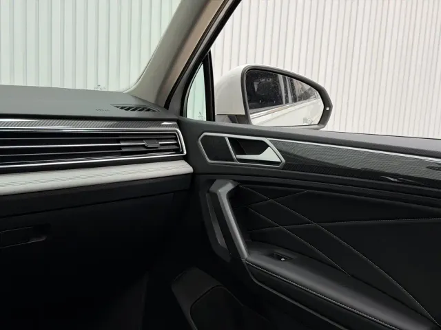 Volkswagen Tiguan L — Фото автомобиля 15