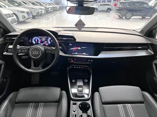 Audi A3 — Фото автомобиля 16