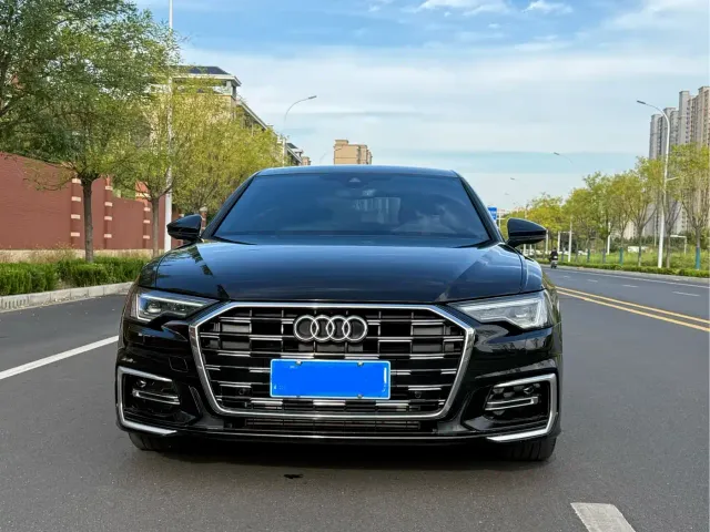 Audi A6L — Фото автомобиля 2