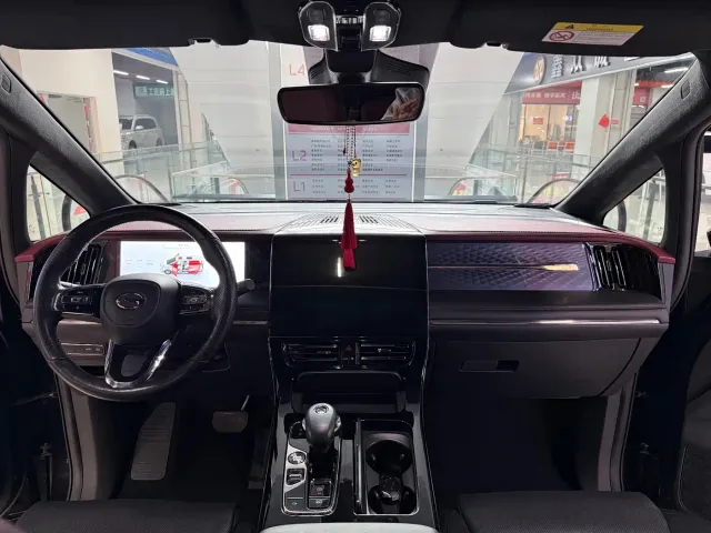 GAC Trumpchi M8 — Фото автомобиля 6