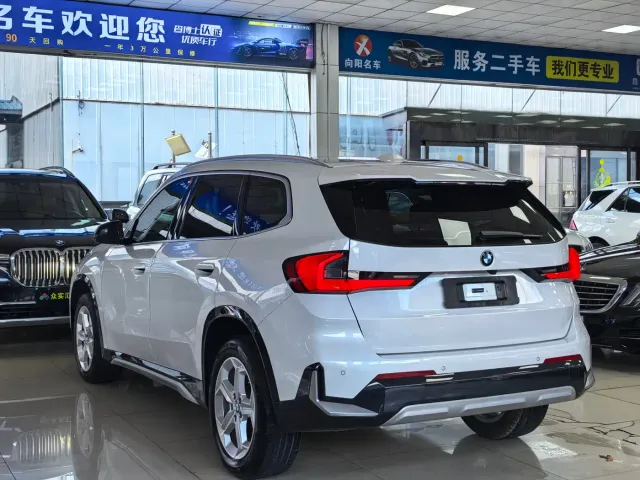 BMW X1 — Фото автомобиля 5