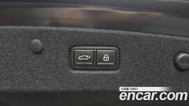Kia K8 Hybrid — Фото автомобиля 25