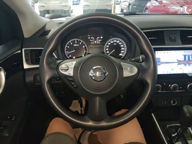Nissan Sylphy — Фото автомобиля 10
