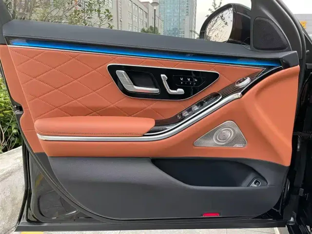 Mercedes-Benz S-Class — Фото автомобиля 11