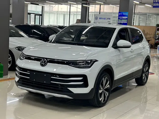 Фотография автомобиля — Volkswagen Tharu