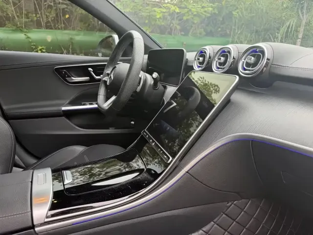 Mercedes-Benz C-Class — Фото автомобиля 8