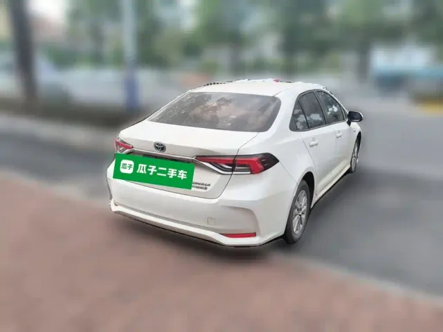 Toyota Corolla — Фото автомобиля 6