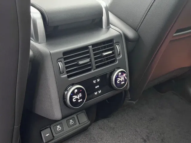 Land Rover Discovery — Фото автомобиля 15