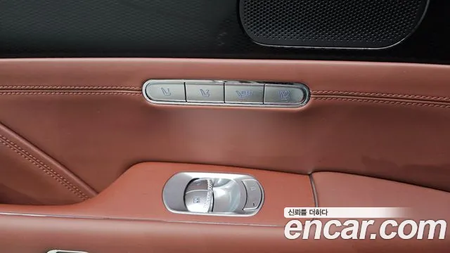 Genesis G90 Бензин 3.5 турбо AWD — Фото автомобиля 28