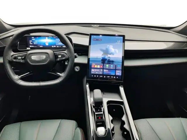 Geely Boyue — Фото автомобиля 12
