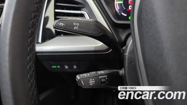 Audi Q4 e-tron — Фото автомобиля 20