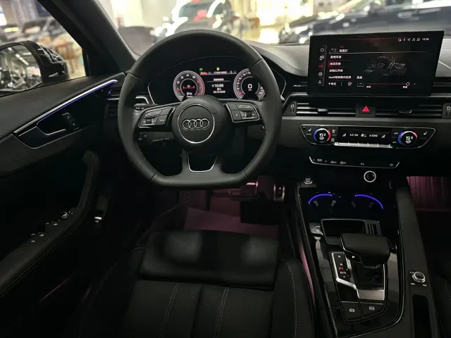 Audi A4L — Фото автомобиля 12