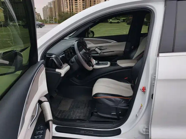 BYD Song Pro — Фото автомобиля 9