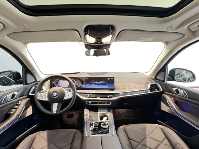 BMW X5 — Фото автомобиля 10