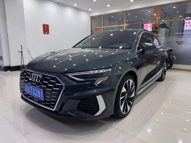 Фотография автомобиля — Audi A3