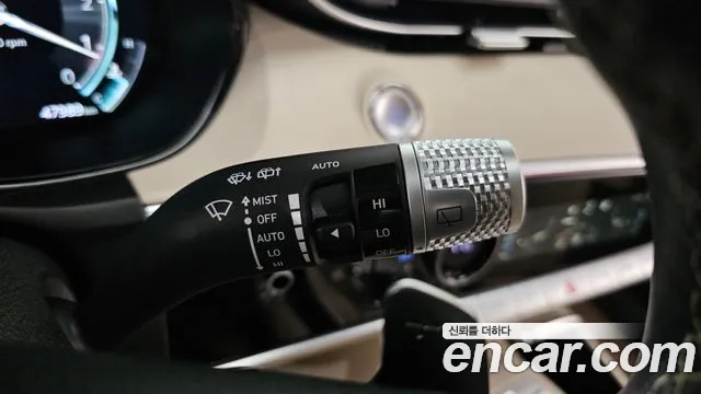 Genesis GV70 2.5T Бензин 2WD — Фото автомобиля 26