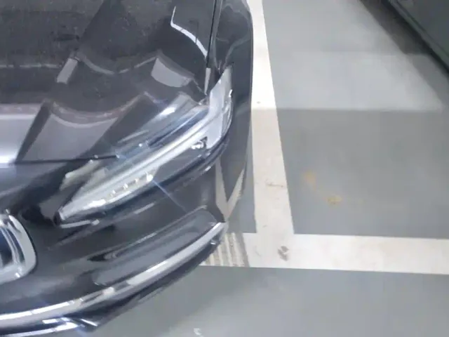 Volvo S90 — Фото автомобиля 5