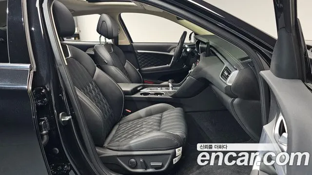 Genesis G70 G70 (New) — Фото автомобиля 26