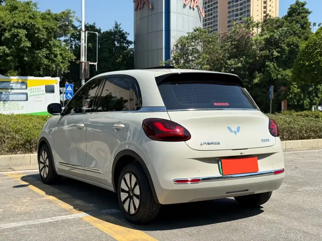 Wuling Bingo — Фото автомобиля 4