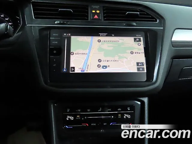 Volkswagen Tiguan — Фото автомобиля 12