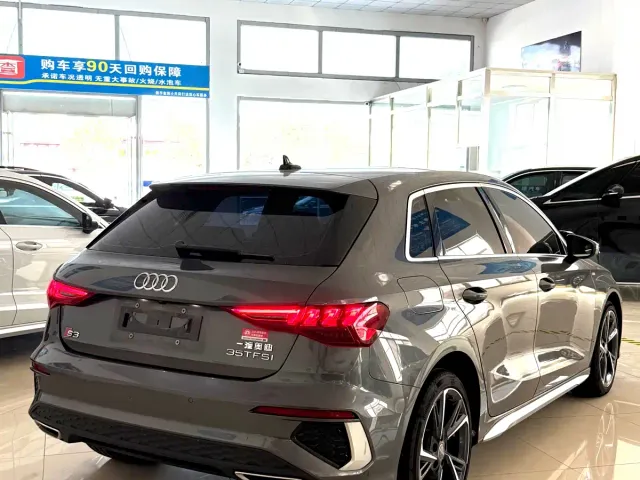 Audi A3 — Фото автомобиля 3