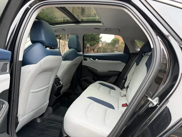 Geely Xingrui — Фото автомобиля 9