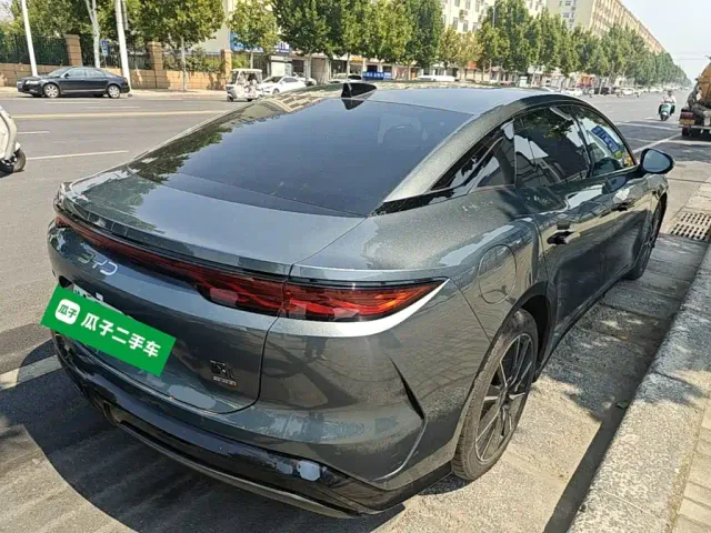 BYD Han L — Фото автомобиля 6