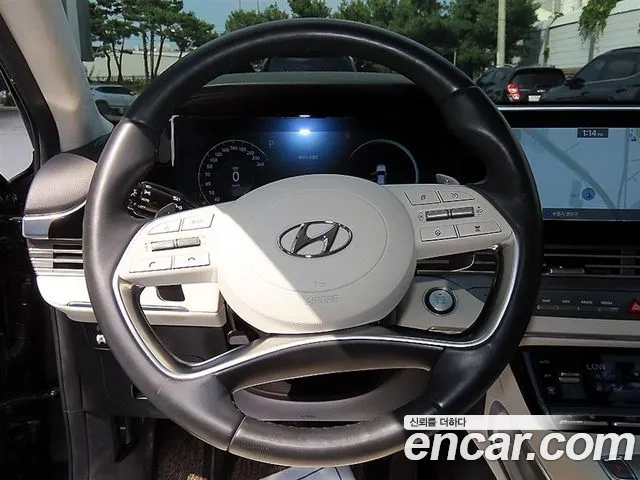 Hyundai Grandeur Grandeur (New) Hybrid — Фото автомобиля 8
