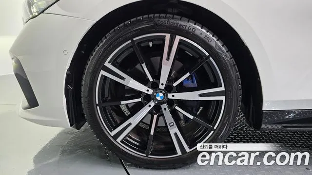 BMW 5-Series 5 серия (G60) 530i xDrive M Sport — Фото автомобиля 5