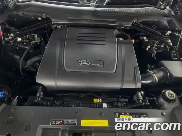 Land Rover Defender Defender (L663) 110 P300 X-Dynamic SE — Фото автомобиля 6