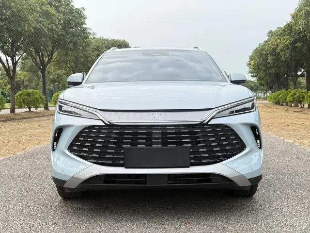 BYD Song L DM-i — Фото автомобиля 2