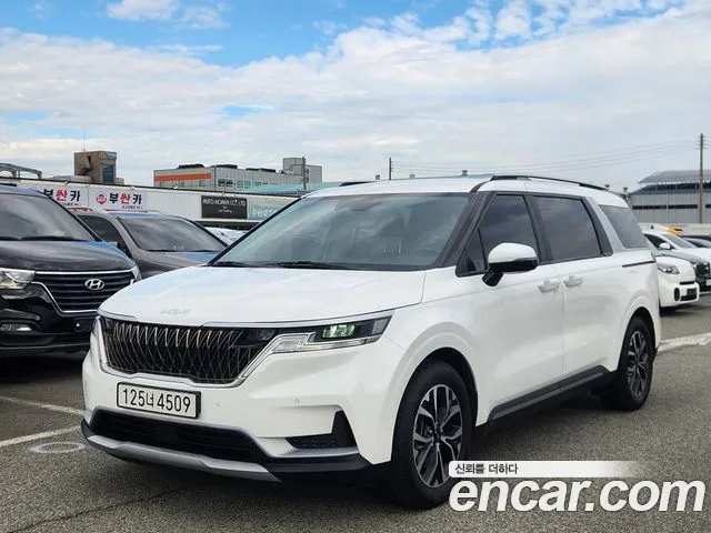 Kia Carnival 4th Gen — Фото автомобиля 2